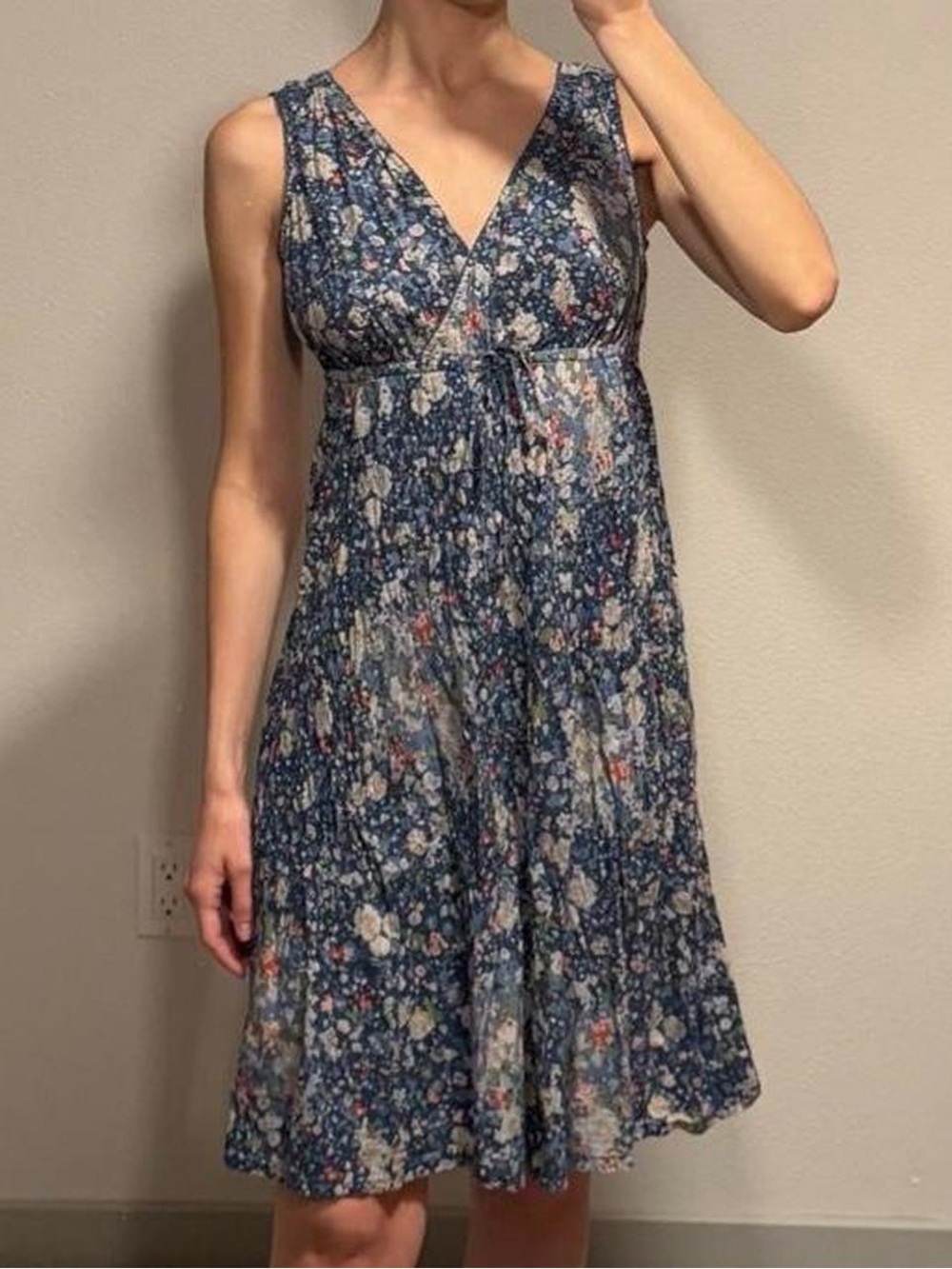 Eddie Bauer Blue Floral V-Neck Midi Dress
